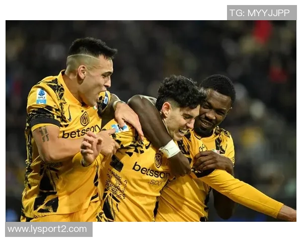 巴斯托尼祝贺那不勒斯夺意甲国米全力争取新赛季荣誉 巴斯托尼祝贺那不勒斯夺意甲国米全力争取新赛季荣誉