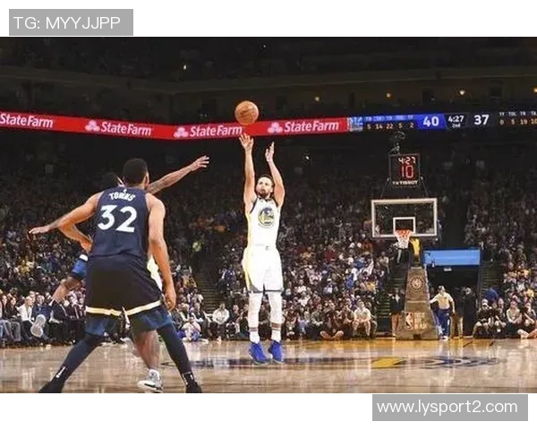 奎因成NBA历史首位新秀中锋斩获30三双成就引发关注