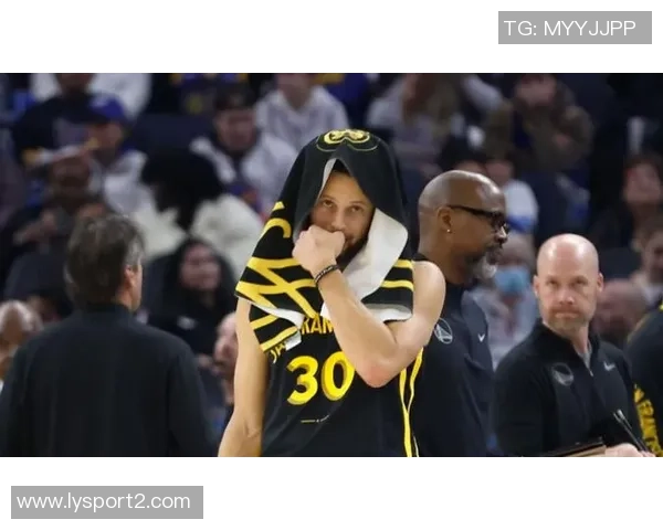 维金斯表现平平全场最低正负值21贡献18分4篮板三分球命中率不佳 维金斯表现平平全场最低正负值21贡献18分4篮板三分球命中率不佳