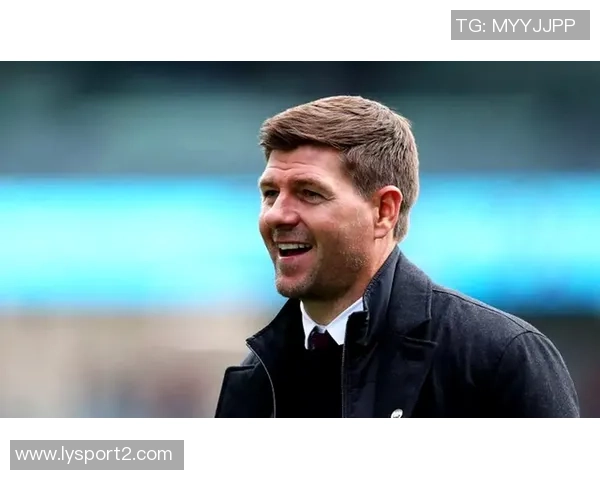 杰拉德领衔传奇对决利物浦4-2战胜曼联萨哈双响难挽败局 杰拉德领衔传奇对决利物浦4-2战胜曼联萨哈双响难挽败局