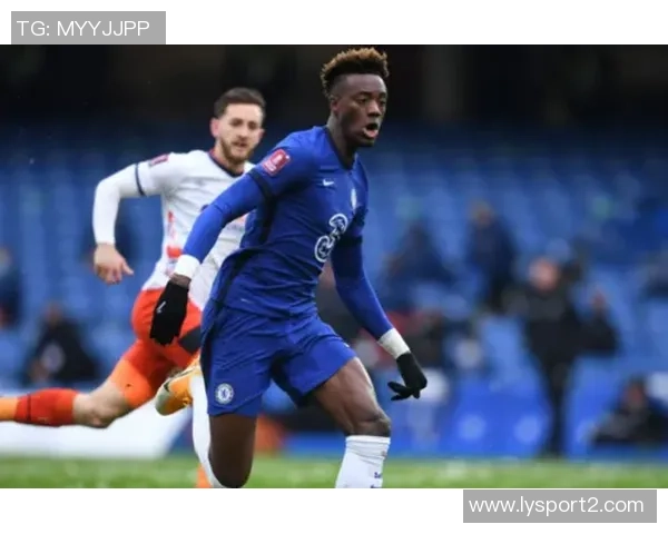 戴维点球失误引发争议记者怒斥其草率行为令人无法接受