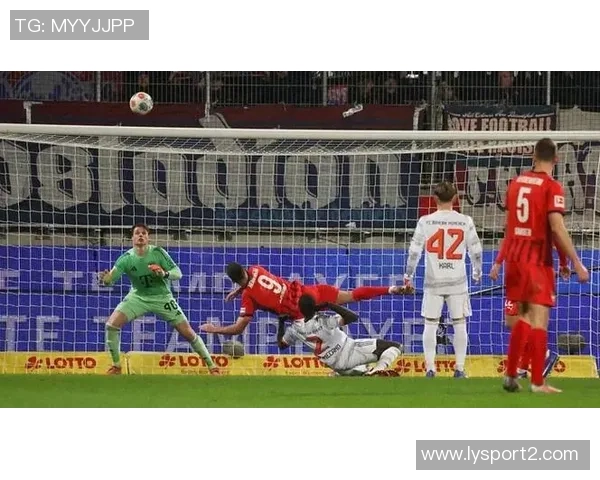 哈曼点评凯恩射门机会稀少称卡尔为赛季上半程最佳球员