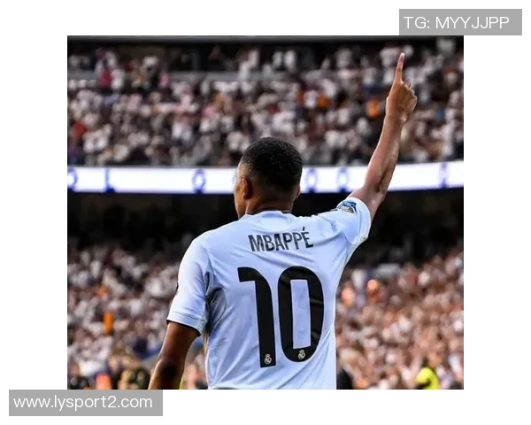 居勒尔分享姆巴佩入睡趣照其幽默回应哈萨克斯坦之行不易